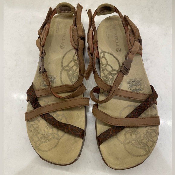 Merrell Shoes - NWOT Merrell Brown Suede Strappy Sandal